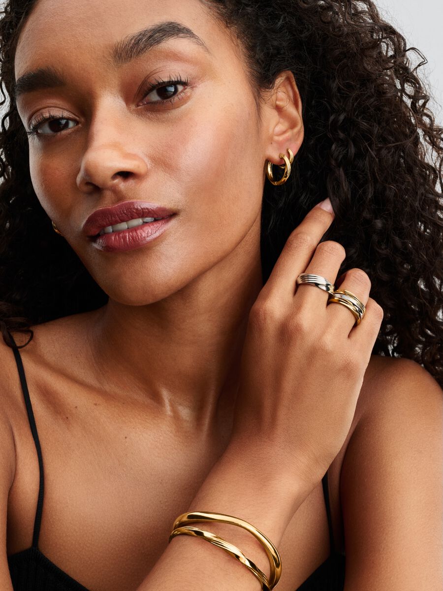 Argolas Torcidas Revestimento de ouro 14k