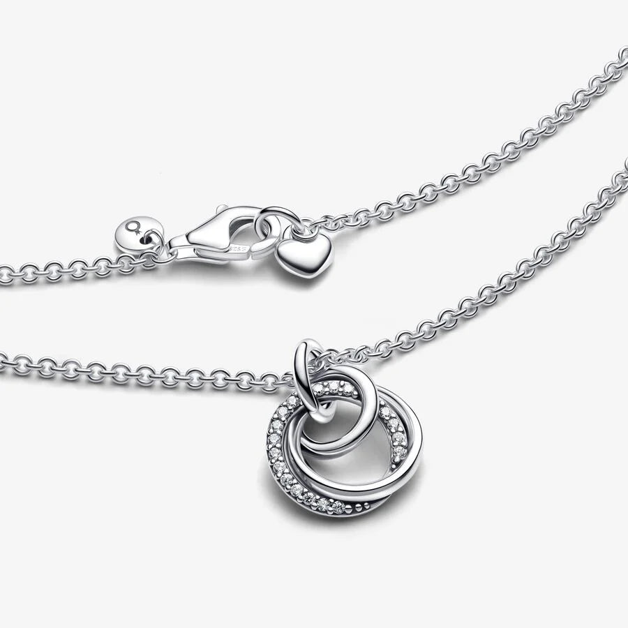 Colar Family Always Encircled