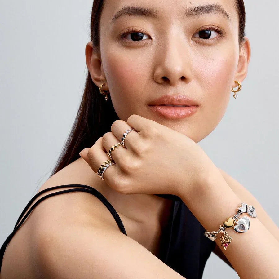 Anel Fila de Corações