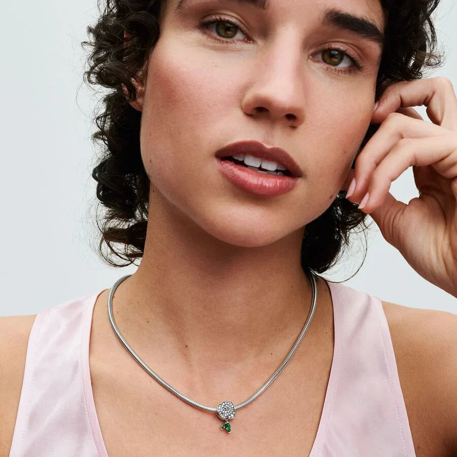 Conta Rosa Brilhante em Flor