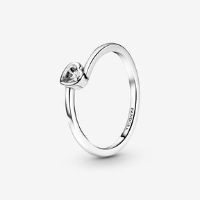 Anel Clear Tilted Heart Solitaire