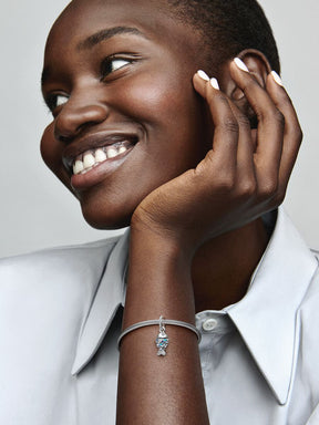 Conta Pendente Peixe Azul Prata