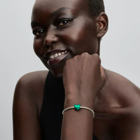 Conta Coração Verde Metálico