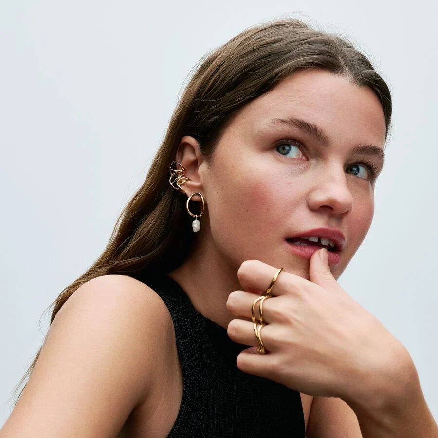 Ear Cuff infinito com design orgânico