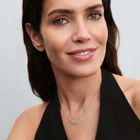 Colar Auréola Abraçada