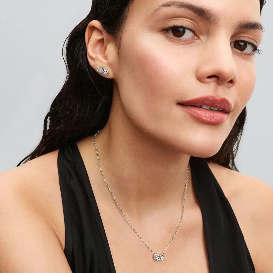 Colar Auréola Abraçada